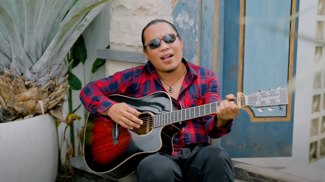 Lirik dan Chord Dasar Lagu Bali Viral Sayang dari YS Bali